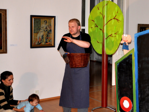 Divadlo o troch prasiatkach